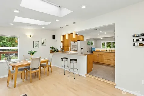 8608 307th Avenue SE Issaquah WA 98027