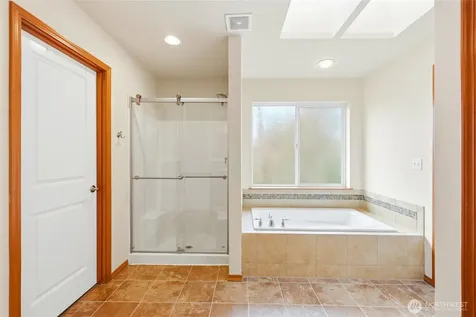 16306 37th Drive SE Bothell WA 98012