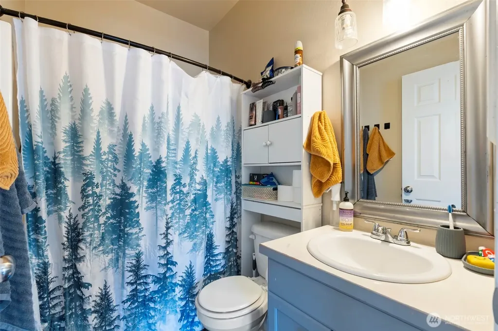 501 Belfair Court SW Orting WA 98360