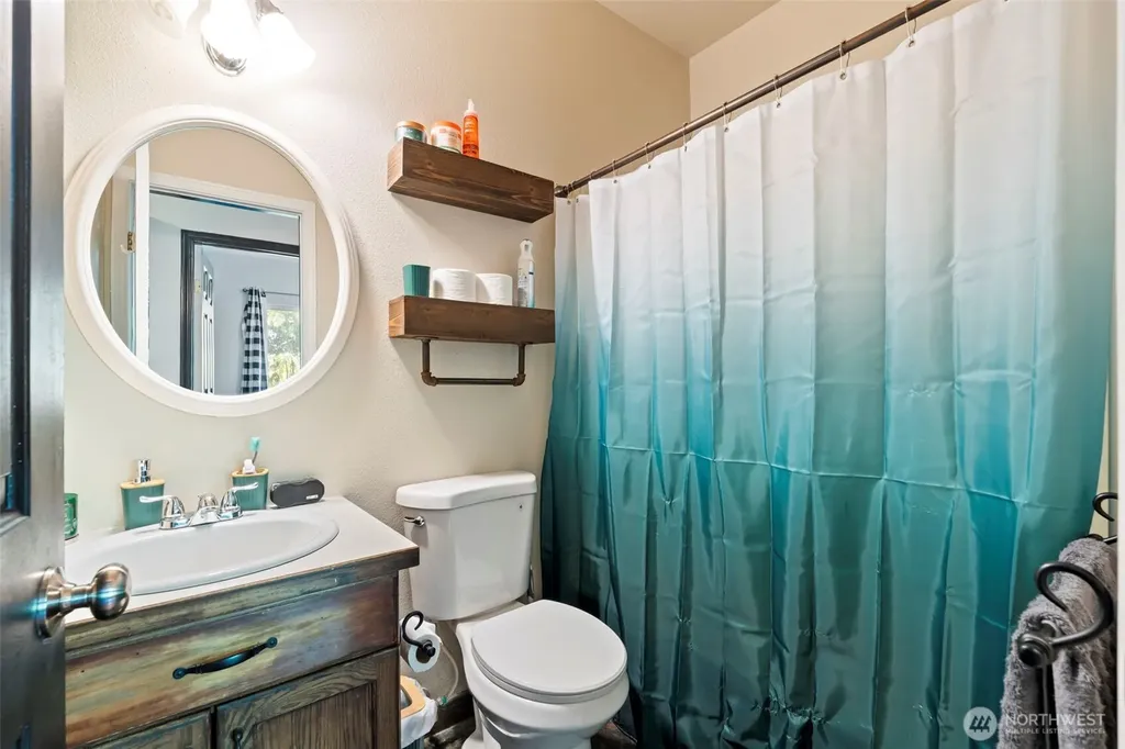 501 Belfair Court SW Orting WA 98360