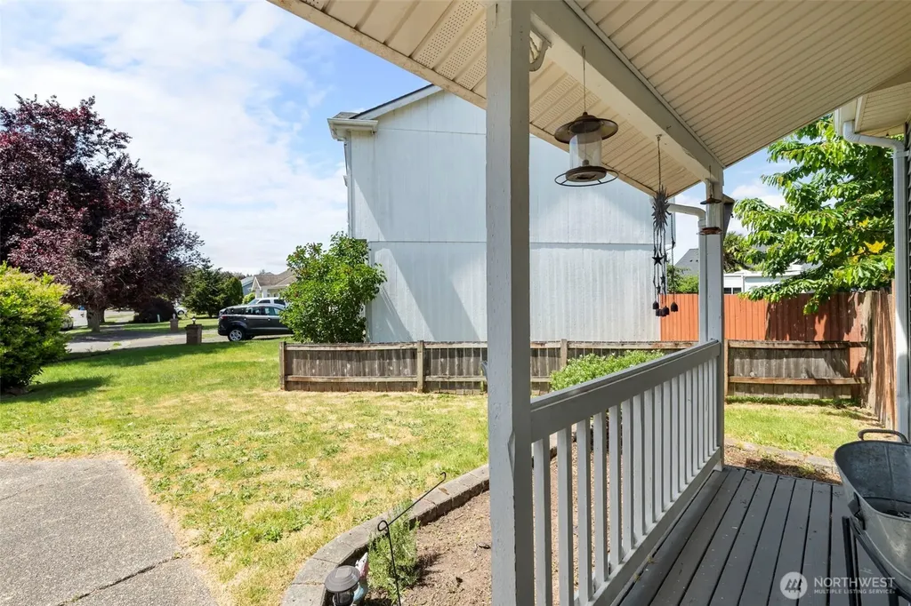 501 Belfair Court SW Orting WA 98360