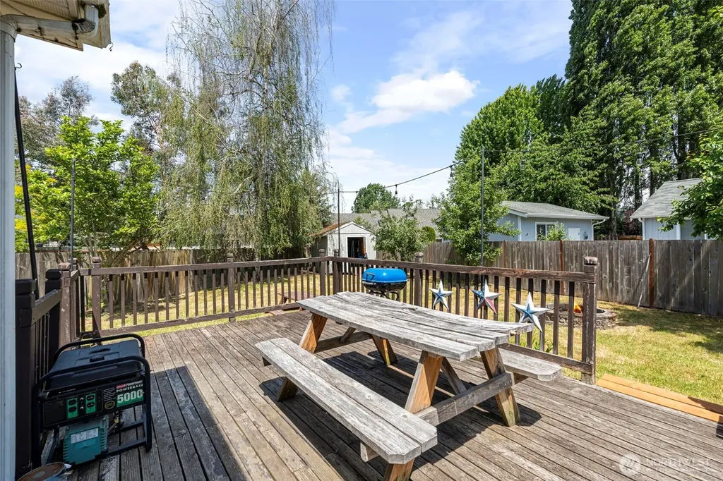 501 Belfair Court SW Orting WA 98360