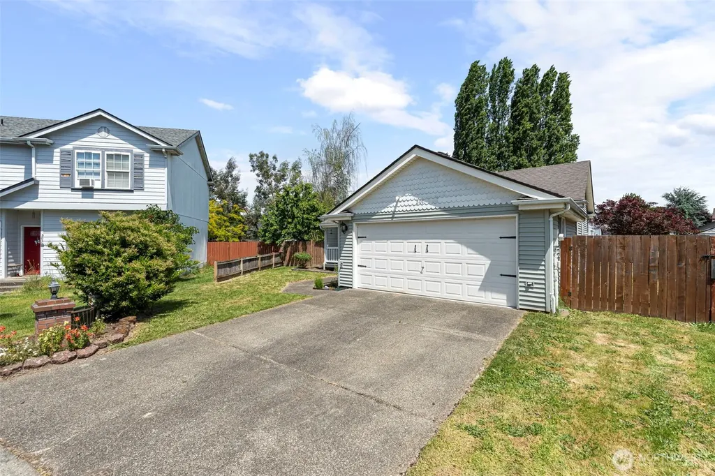 501 Belfair Court SW Orting WA 98360