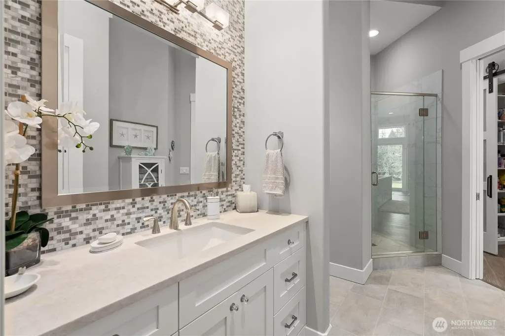 311 Cornwall Road NW Lakebay WA 98349