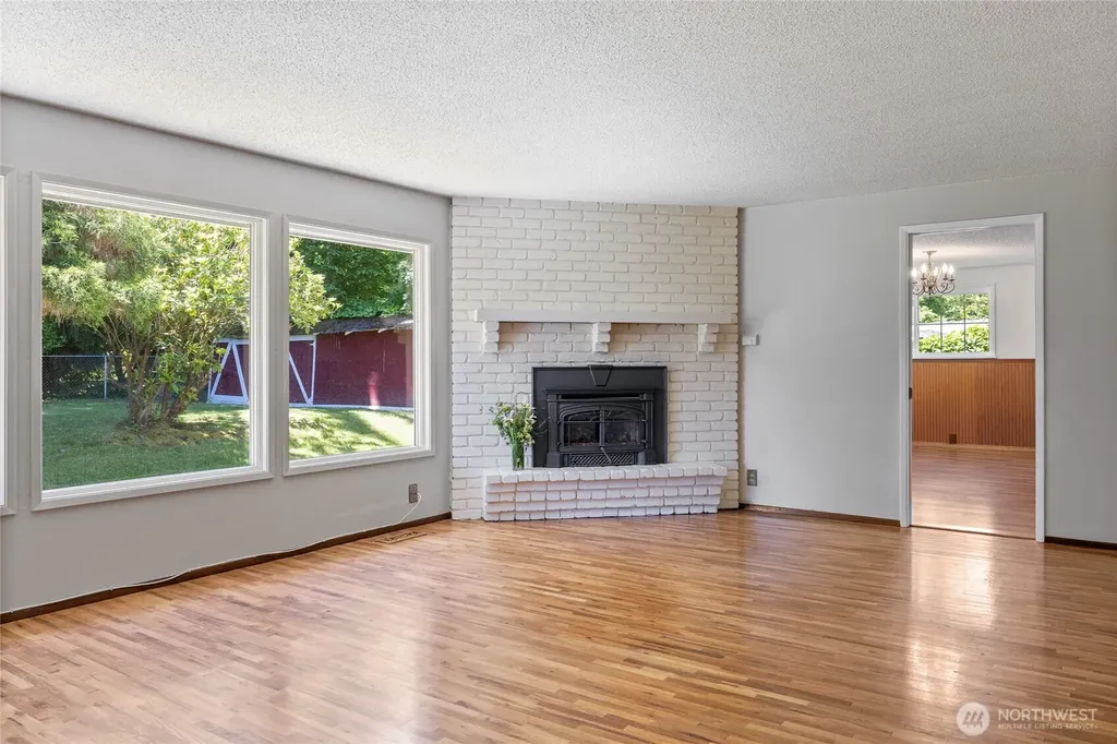 7310 99th Street E Puyallup WA 98373