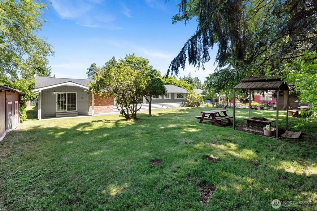 7310 99th Street E Puyallup WA 98373