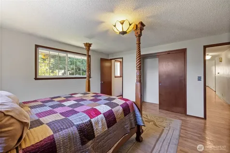 7310 99th Street E Puyallup WA 98373