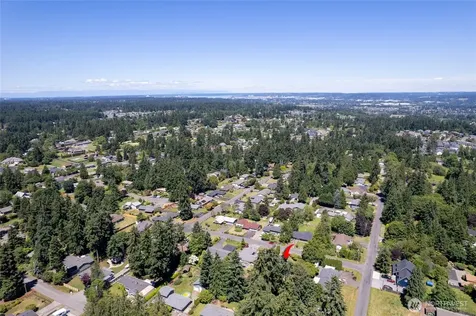 7310 99th Street E Puyallup WA 98373