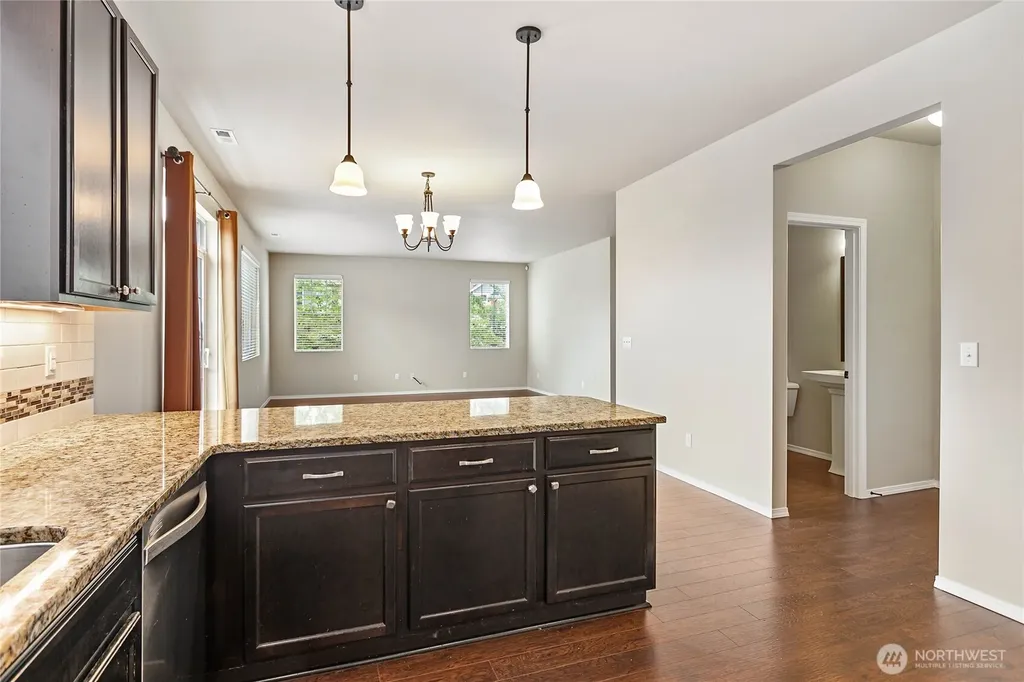 5495 Razor Peak Drive Mount Vernon WA 98273