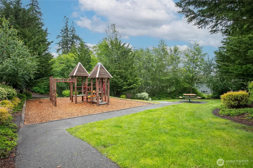 5495 Razor Peak Drive Mount Vernon WA 98273