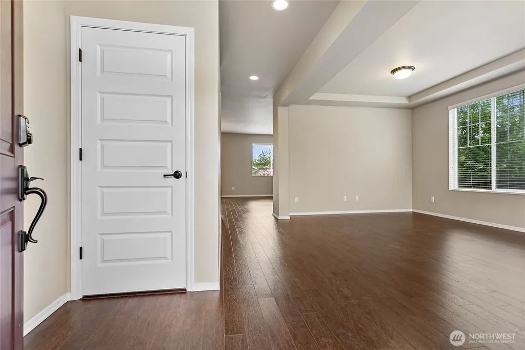 5495 Razor Peak Drive Mount Vernon WA 98273