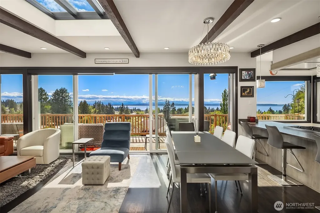 1116 Vista Place Edmonds WA 98020