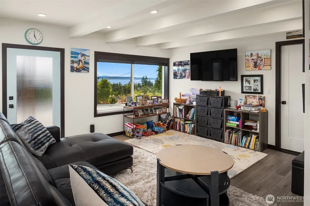 1116 Vista Place Edmonds WA 98020