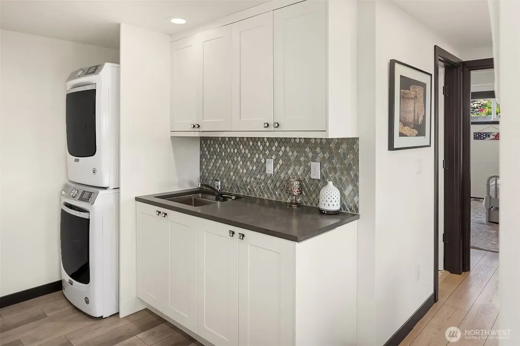 1116 Vista Place Edmonds WA 98020