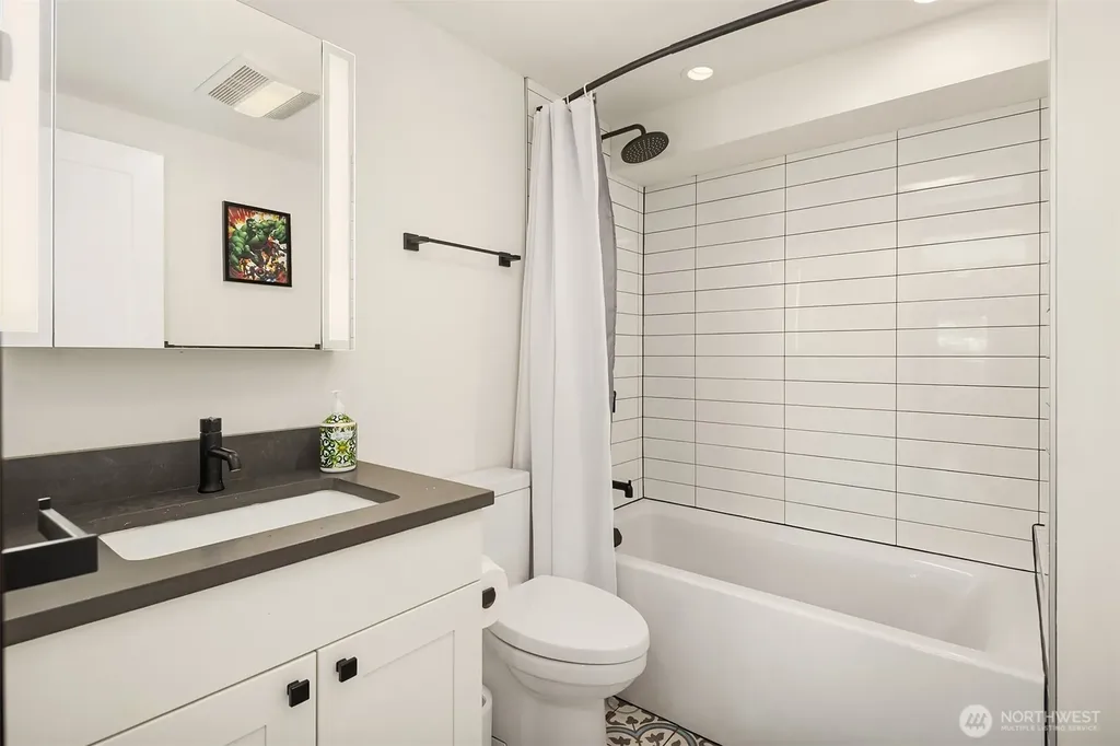 1116 Vista Place Edmonds WA 98020