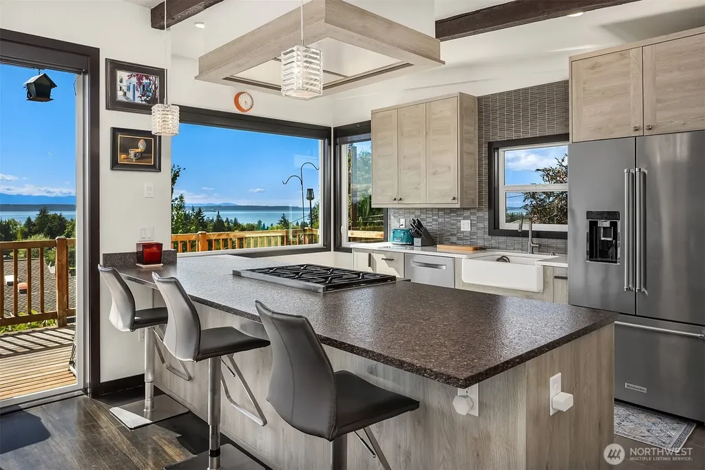 1116 Vista Place Edmonds WA 98020