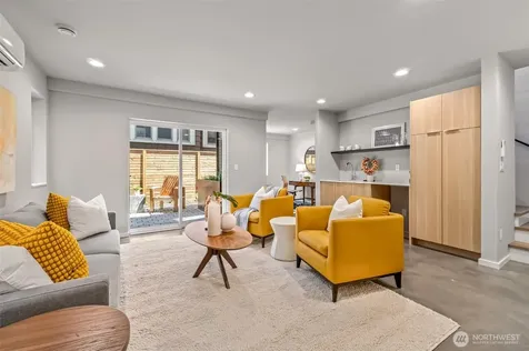 4460 Midvale Avenue N Seattle WA 98103