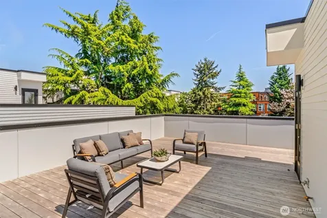 4460 Midvale Avenue N Seattle WA 98103