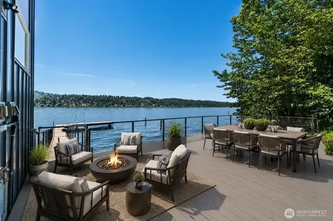 6409 Ripley Lane SE Renton WA 98056