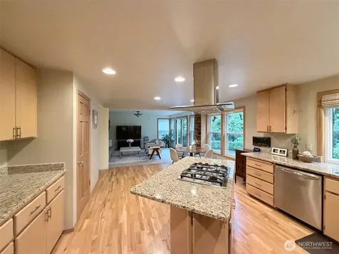 14819 SE 66th Street Bellevue WA 98006