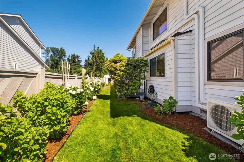 13804 SE 237th Place Kent WA 98042