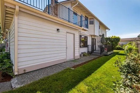 13804 SE 237th Place Kent WA 98042