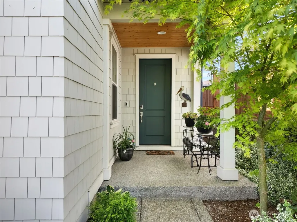 2423 NE Redford Street Poulsbo WA 98370