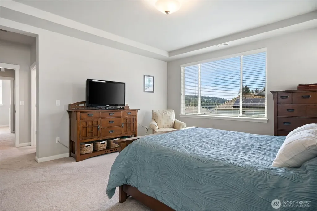2423 NE Redford Street Poulsbo WA 98370
