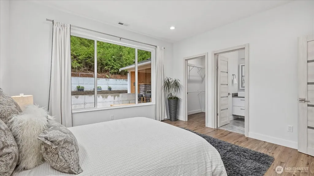 17123 69th Place W Edmonds WA 98026