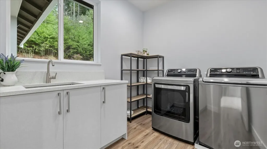 17123 69th Place W Edmonds WA 98026