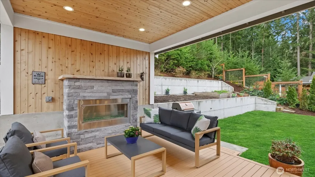 17123 69th Place W Edmonds WA 98026