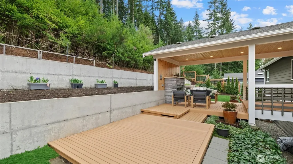 17123 69th Place W Edmonds WA 98026