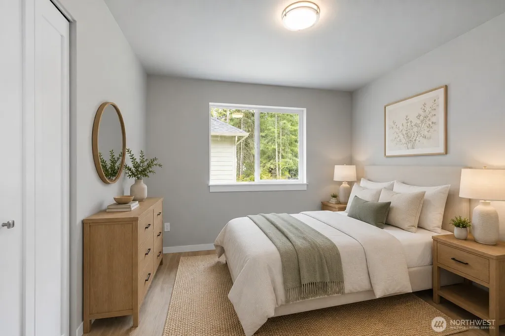 4132 Lakeview Avenue NW Bremerton WA 98312