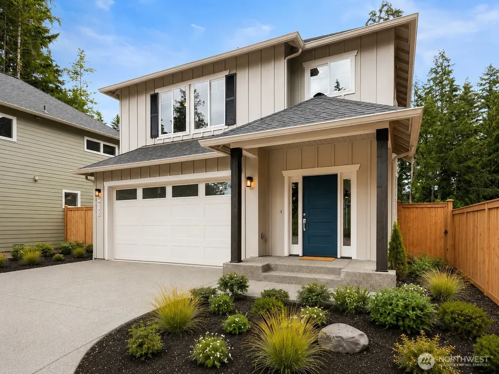 4132 Lakeview Avenue NW Bremerton WA 98312