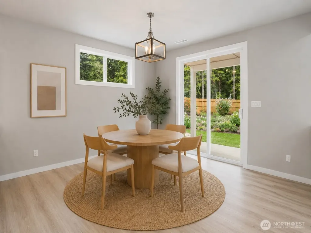 4132 Lakeview Avenue NW Bremerton WA 98312
