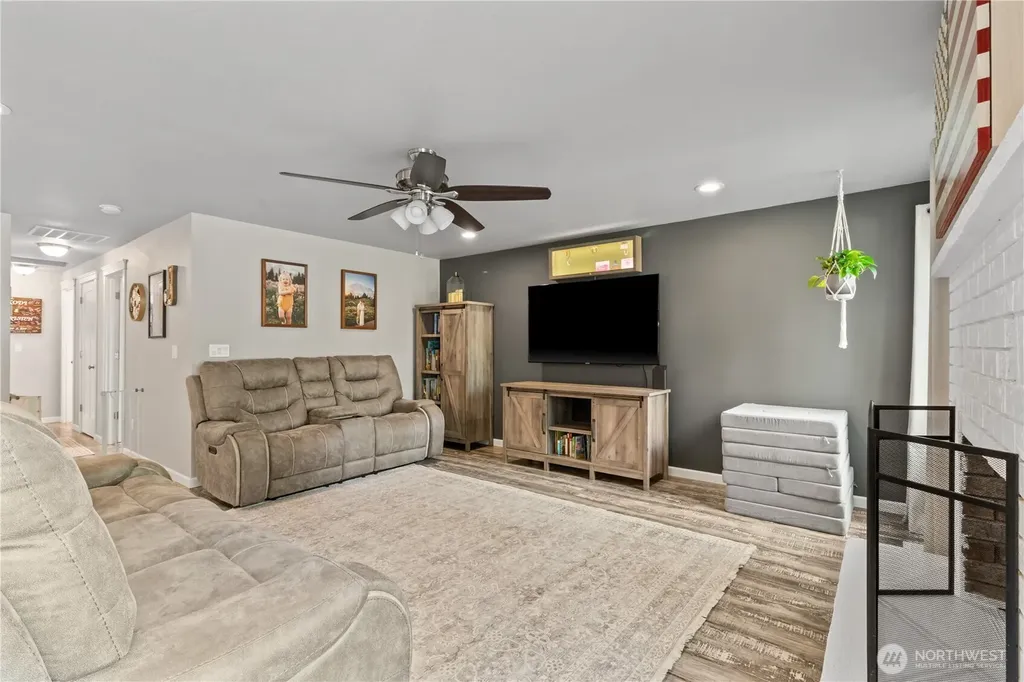 1616 Alder Street SE Lacey WA 98503