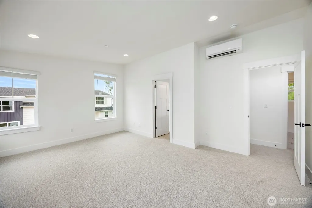 9 160th Place SE Bothell WA 98012
