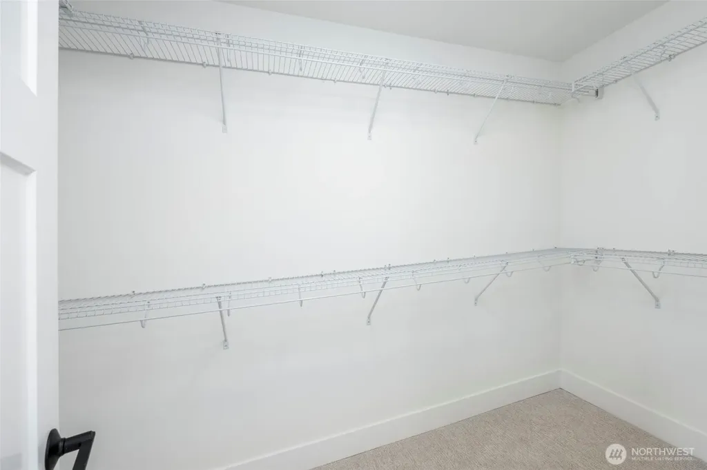 9 160th Place SE Bothell WA 98012