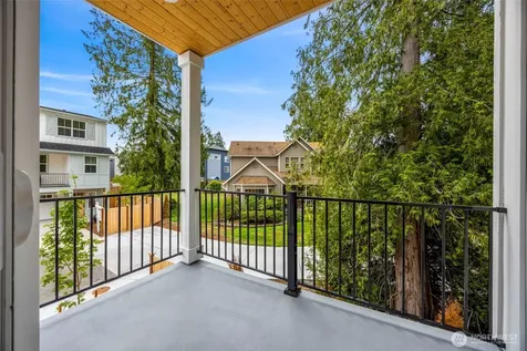 9 160th Place SE Bothell WA 98012