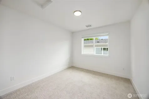 9 160th Place SE Bothell WA 98012