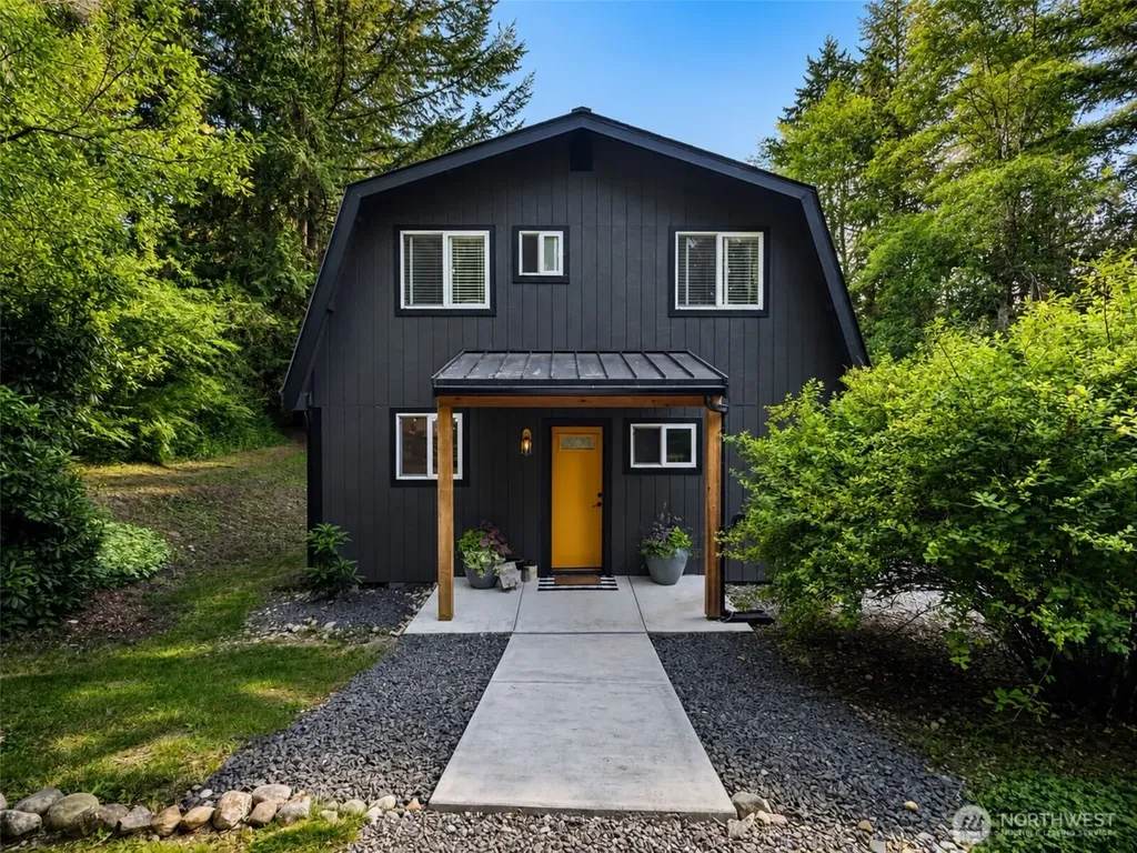 18117 Bass Lane NW Lakebay WA 98349