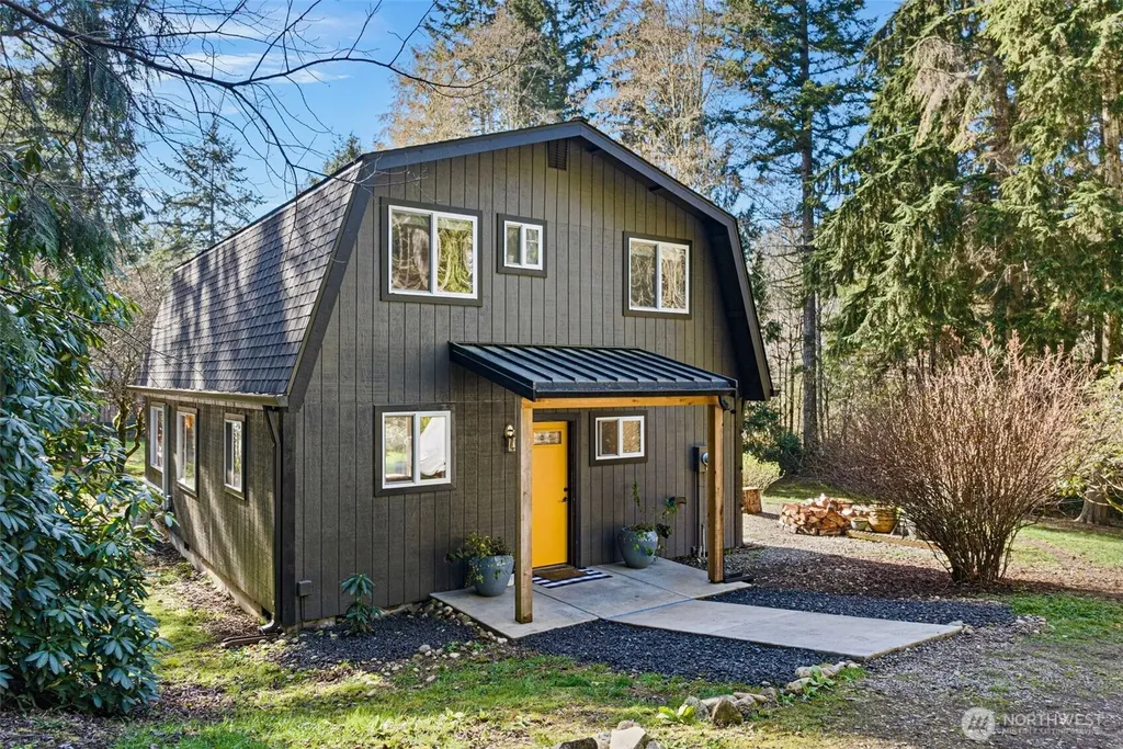 18117 Bass Lane NW Lakebay WA 98349