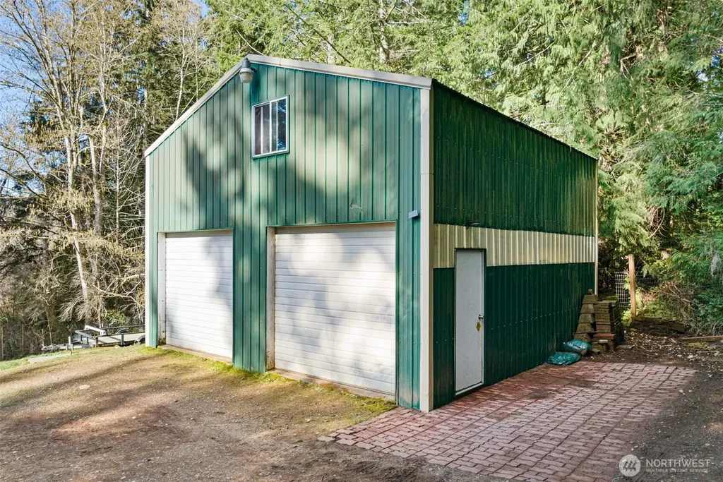 18117 Bass Lane NW Lakebay WA 98349