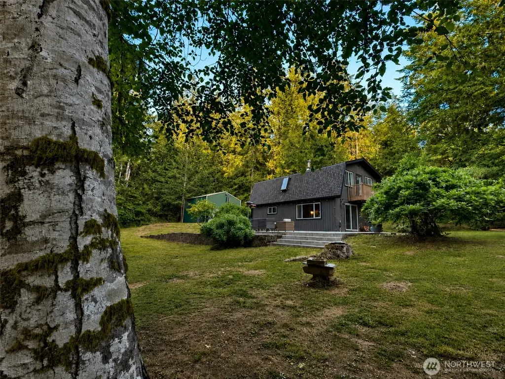 18117 Bass Lane NW Lakebay WA 98349