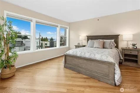 10128 NE 63rd Street Kirkland WA 98033