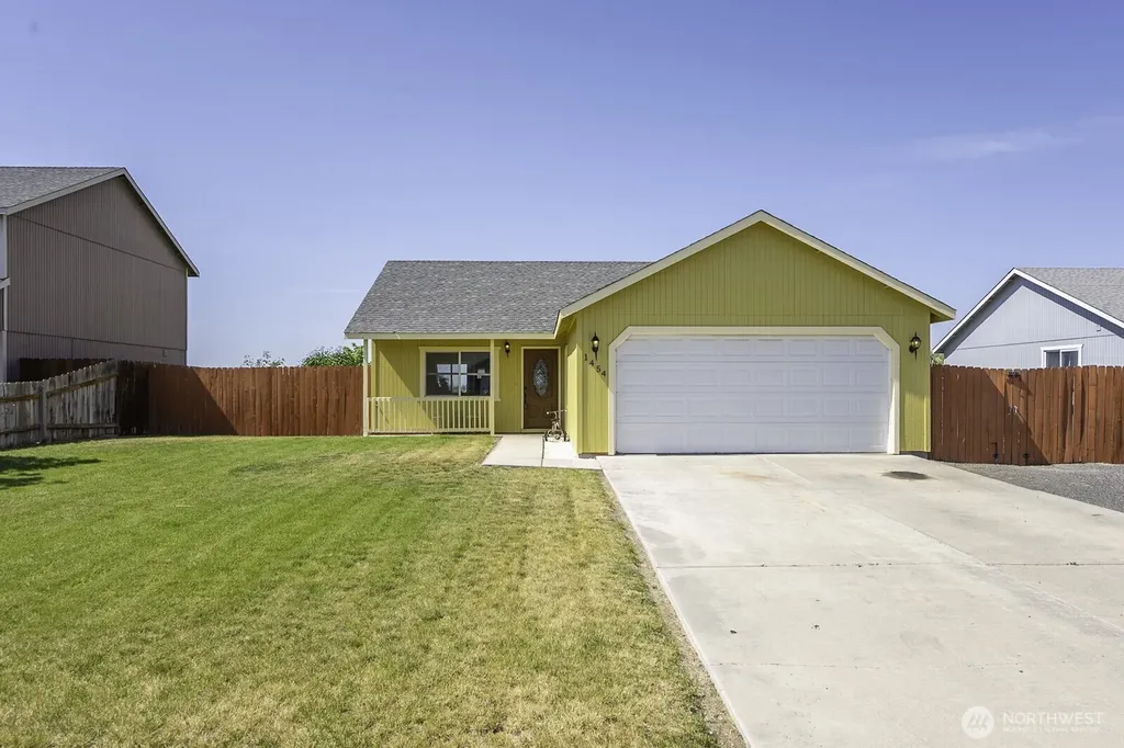 1454 S Cougar Drive Moses Lake WA 98837