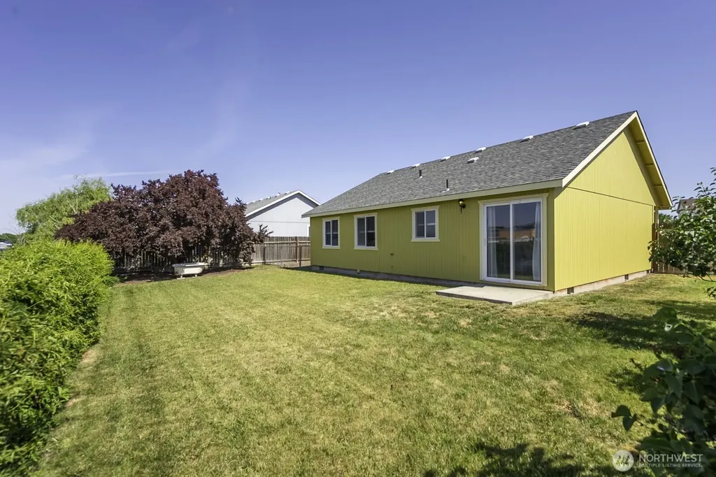 1454 S Cougar Drive Moses Lake WA 98837