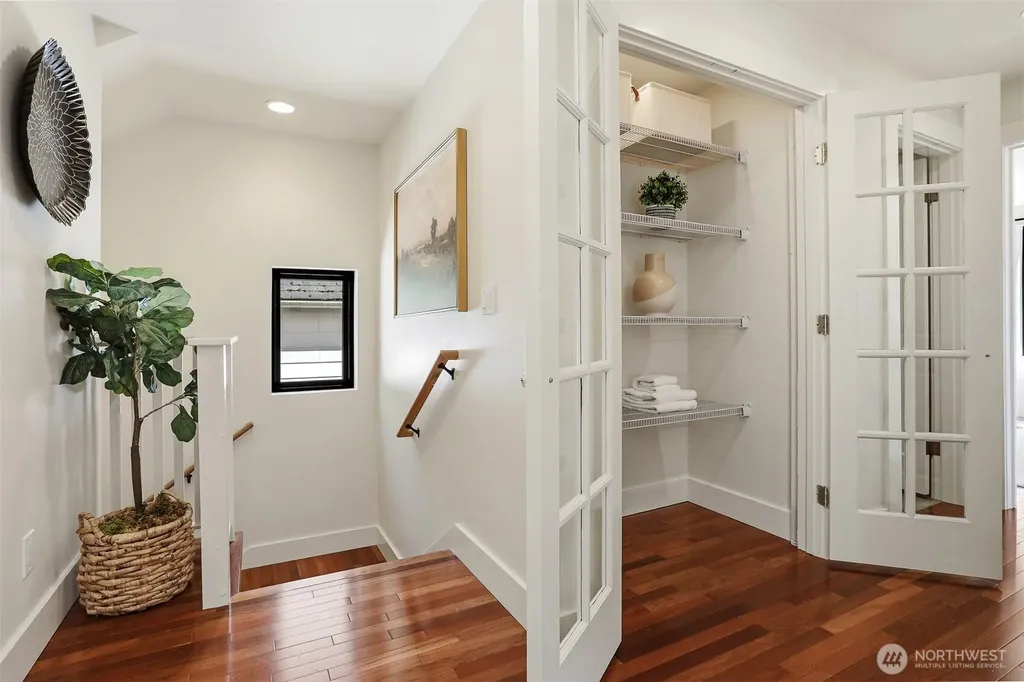 1749 NW 63rd Street Seattle WA 98107