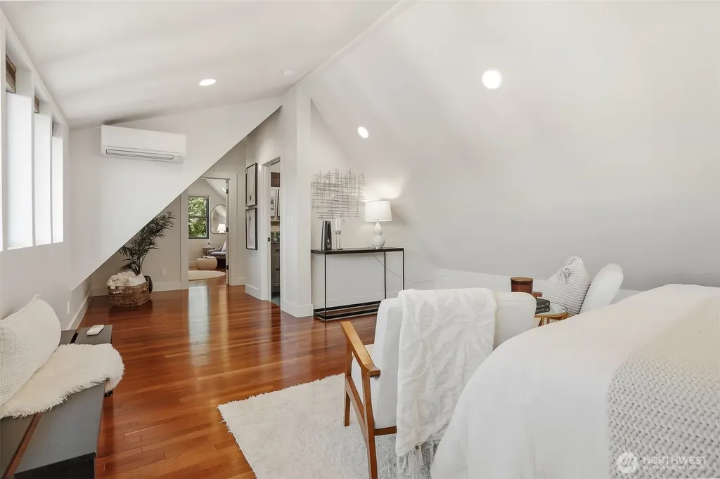 1749 NW 63rd Street Seattle WA 98107
