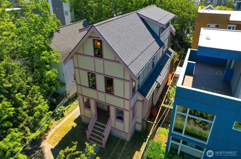 1749 NW 63rd Street Seattle WA 98107